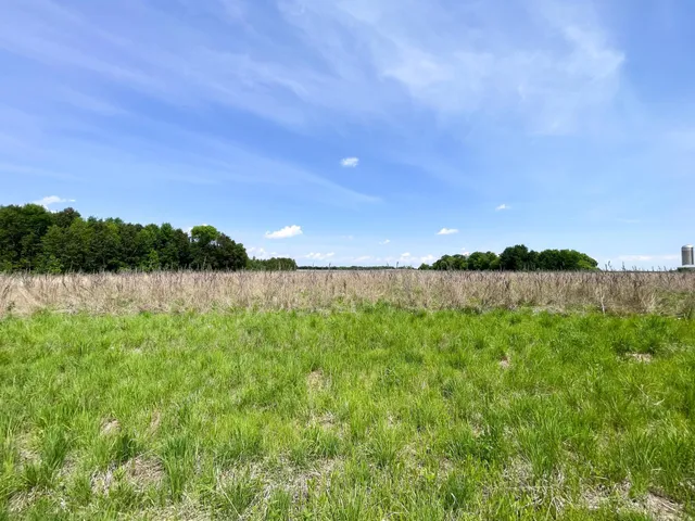 $425,000 | 39309 350th Street Southeast, Fosston, MN 56542