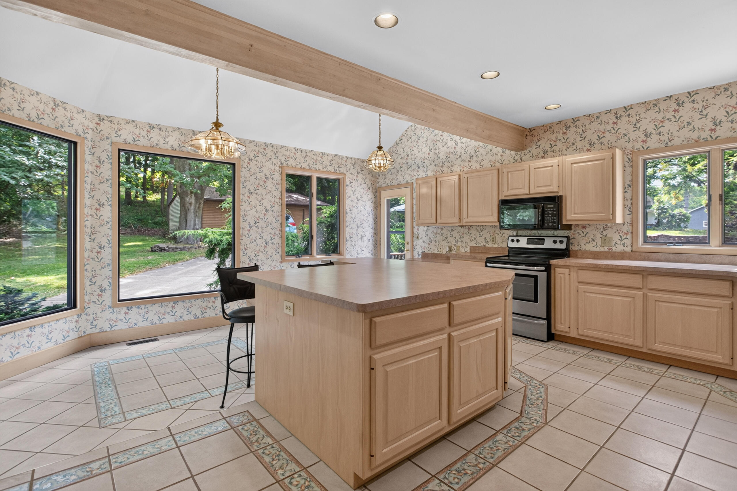 1903 Kibby Road Jackson, MI 49203 - Photo 13 of 53 IMG_0441