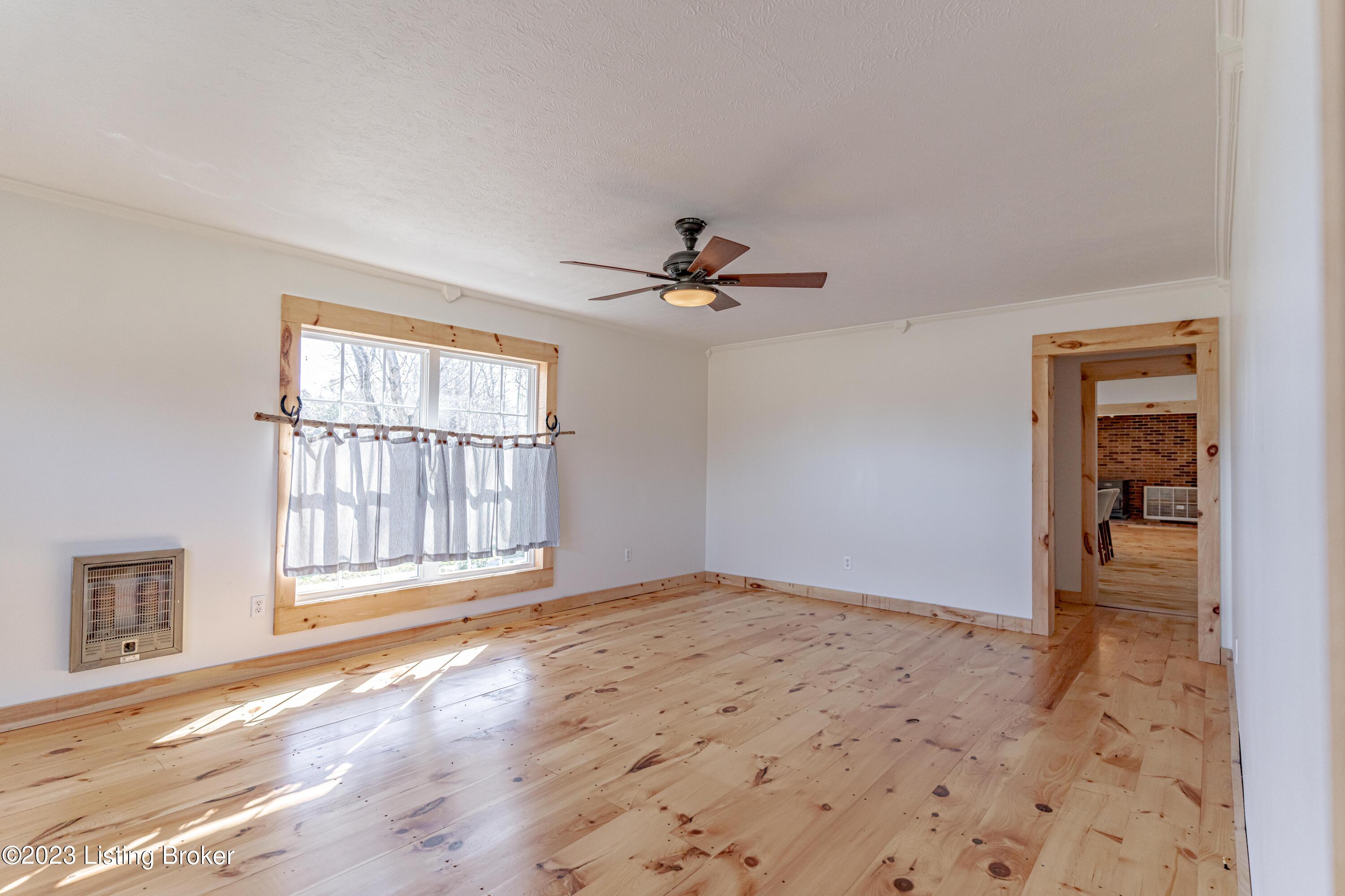 3378 Bryant Ridge Road Caneyville, KY 42721 - Photo 7 of 69 7