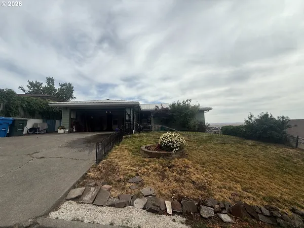 $395,000 | 1328 Northwest King Avenue, Pendleton, OR 97801