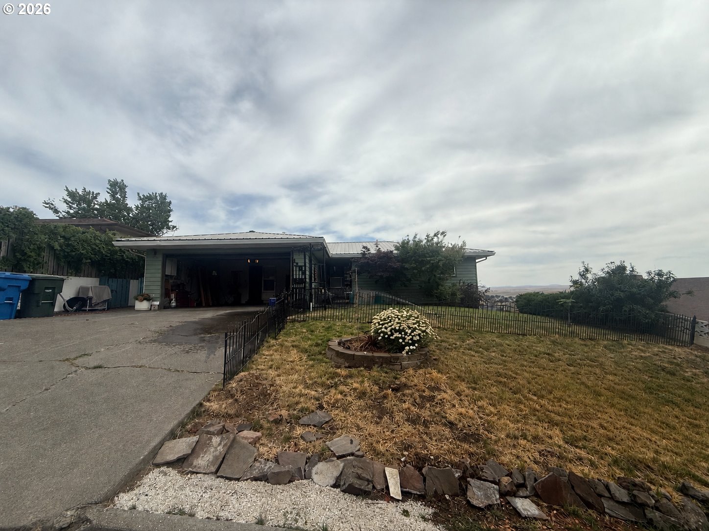 1328 Northwest King Avenue Pendleton, OR 97801 - Photo 1 of 32