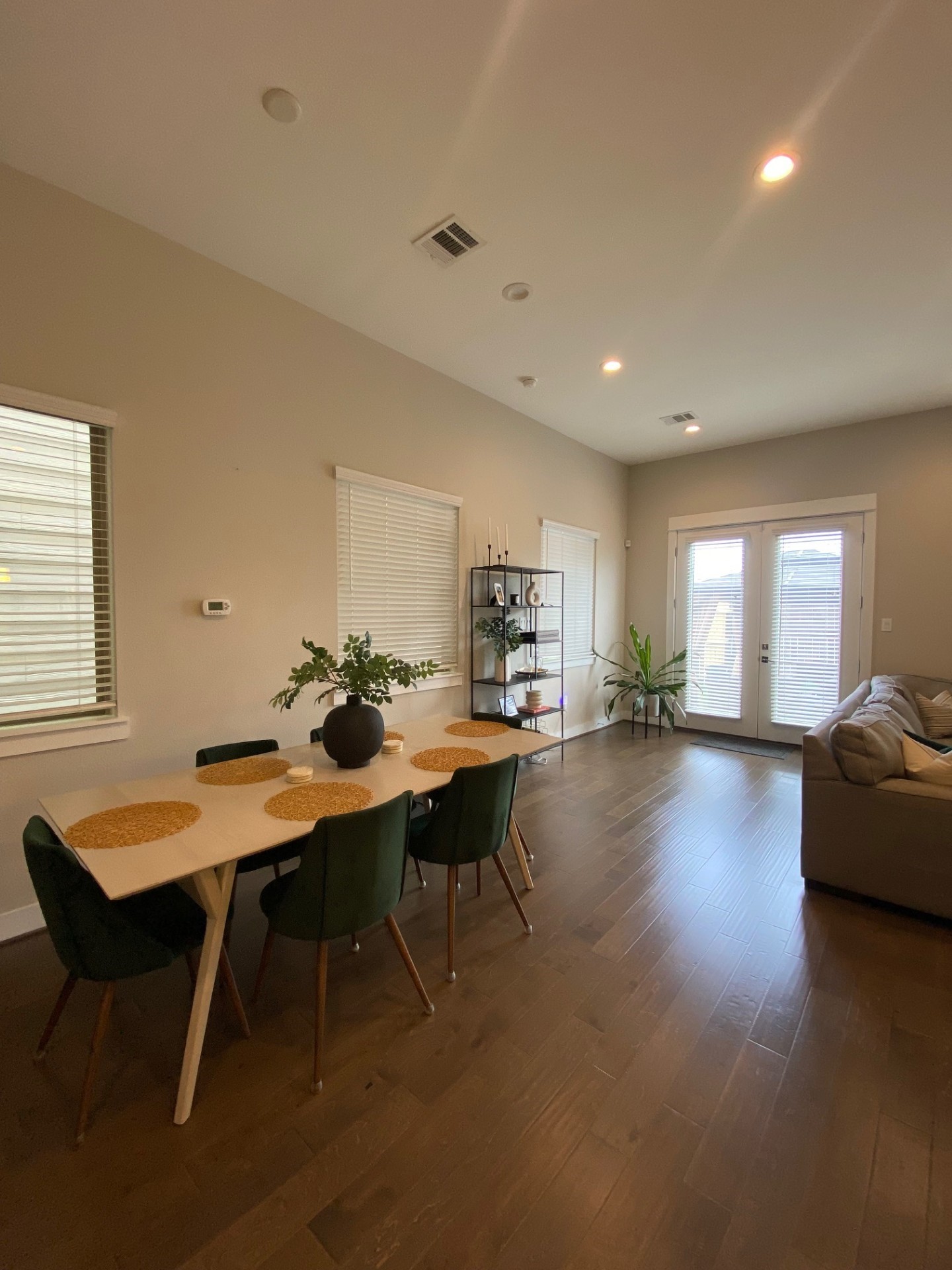 1711 Freeman Street Houston, TX 77009 - Photo 13 of 15
