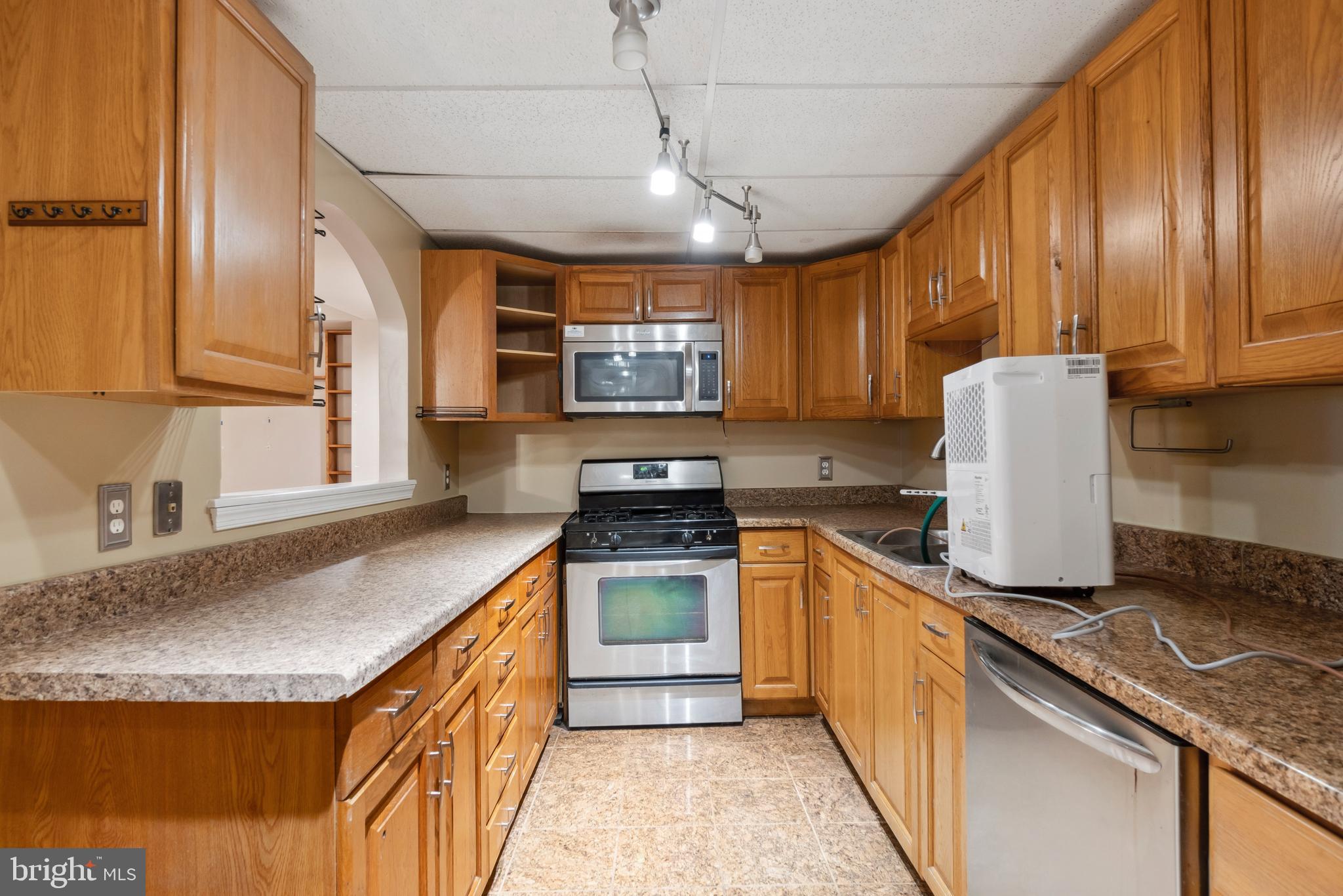 2321 Manchester Road Westminster, MD 21157 - Photo 29 of 66