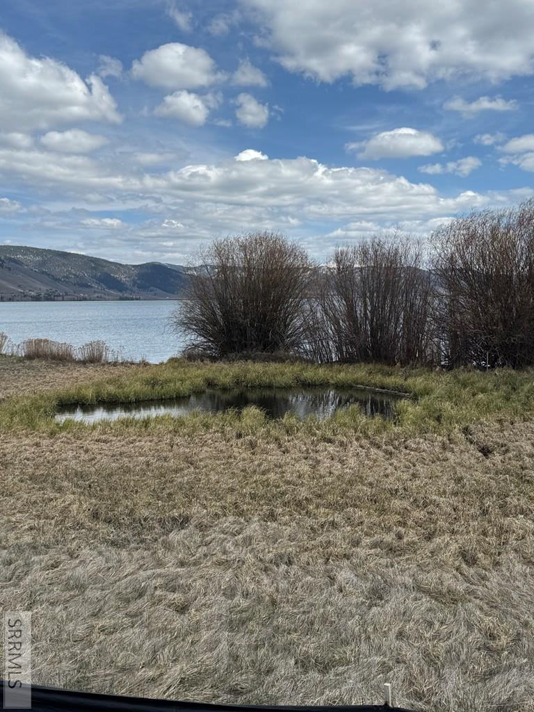 5410 Henrys Lake Road Island Park, ID 83429 - Photo 5 of 16