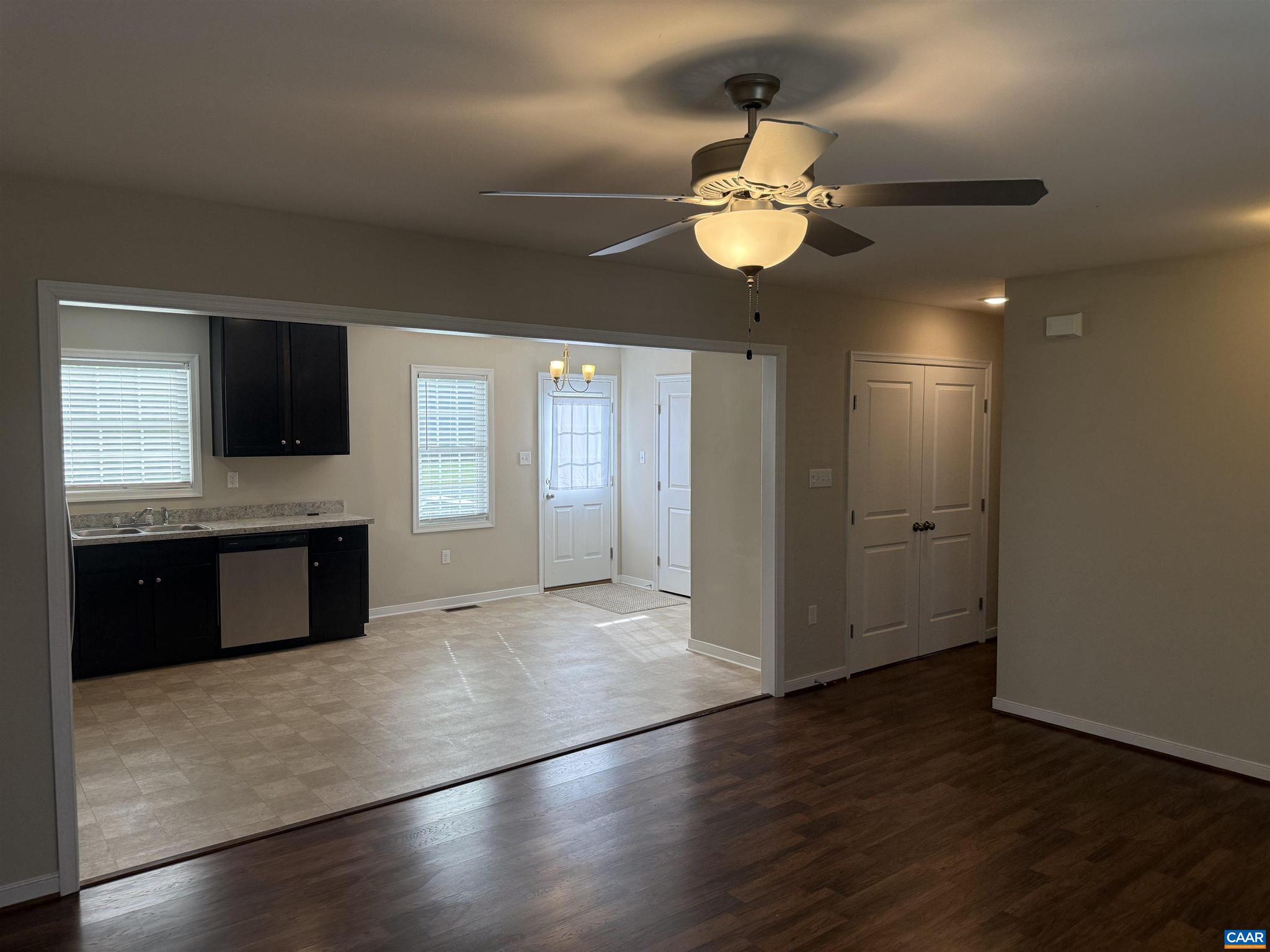 1444 School Bus Road Louisa, VA 23093 - Photo 5 of 38