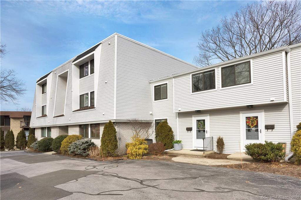 71 Riverside Avenue Stamford, CT 06905 - Photo 1 of 1 Welcome to 71 Riverside Avenue!