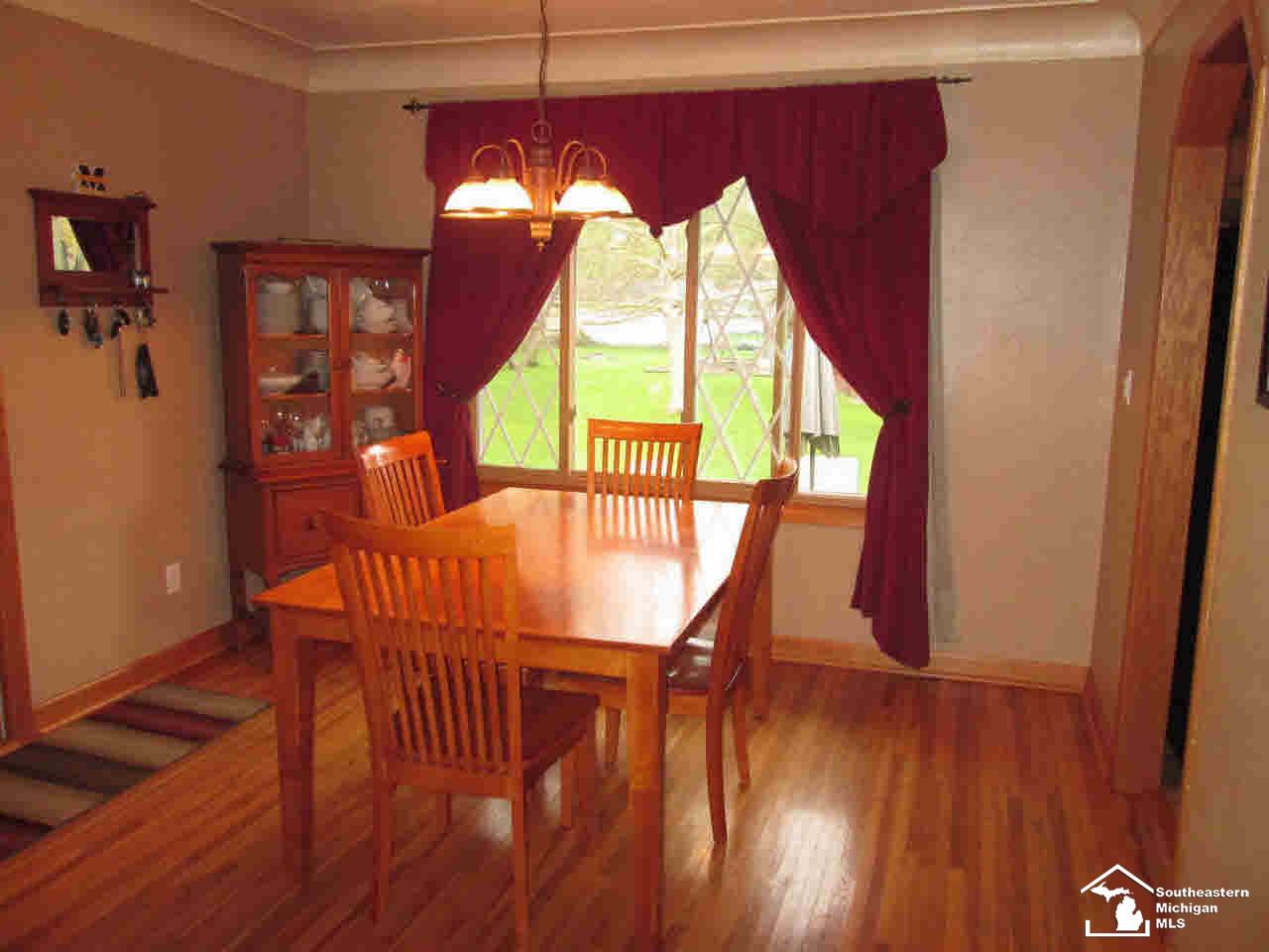 8829 Crabb Road Temperance, MI 48182 - Photo 11 of 25
