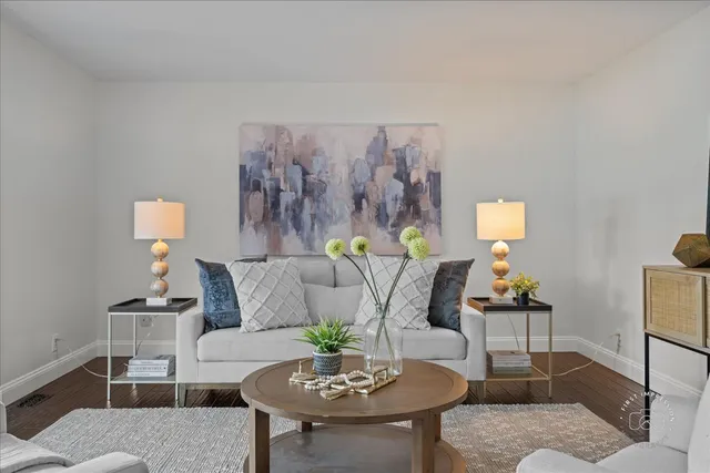 $750,000 | 51 Burgess Road, Geneva, IL 60134