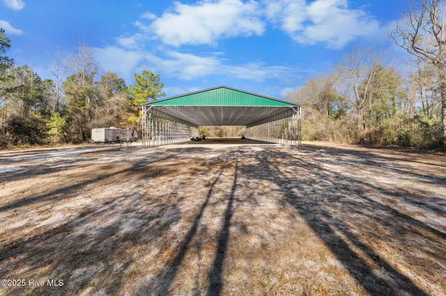 $425,000 | 265 Country Club Drive, Wallace, NC 28466