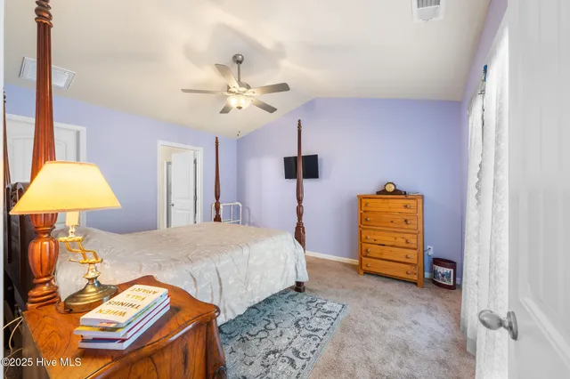 $425,000 | 265 Country Club Drive, Wallace, NC 28466