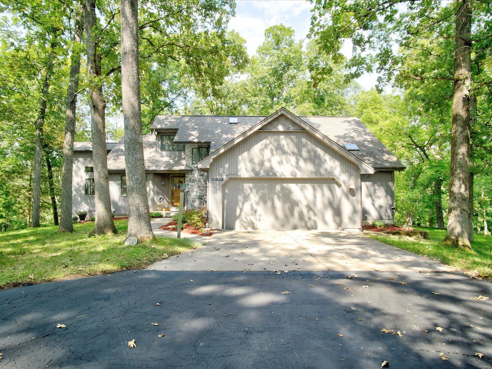 11 Andys Run Waterloo, IL 62298 - Photo 2 of 63