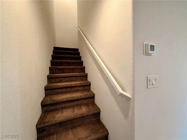 $1,895 | 735 Pickled Pepper Place, Henderson, NV 89011