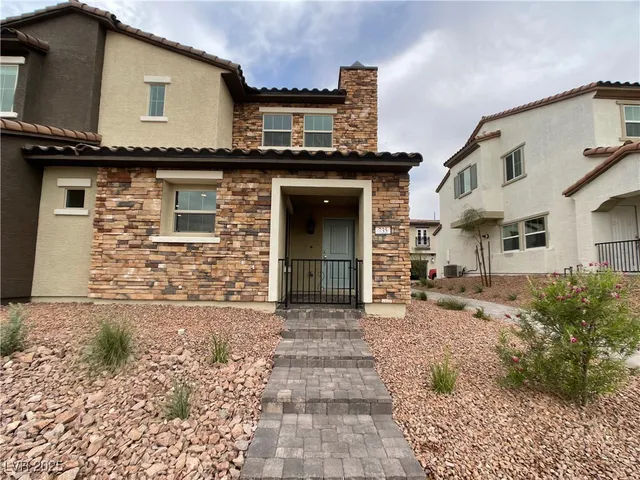 $1,895 | 735 Pickled Pepper Place, Henderson, NV 89011