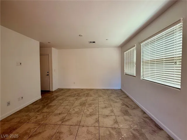 $1,895 | 735 Pickled Pepper Place, Henderson, NV 89011