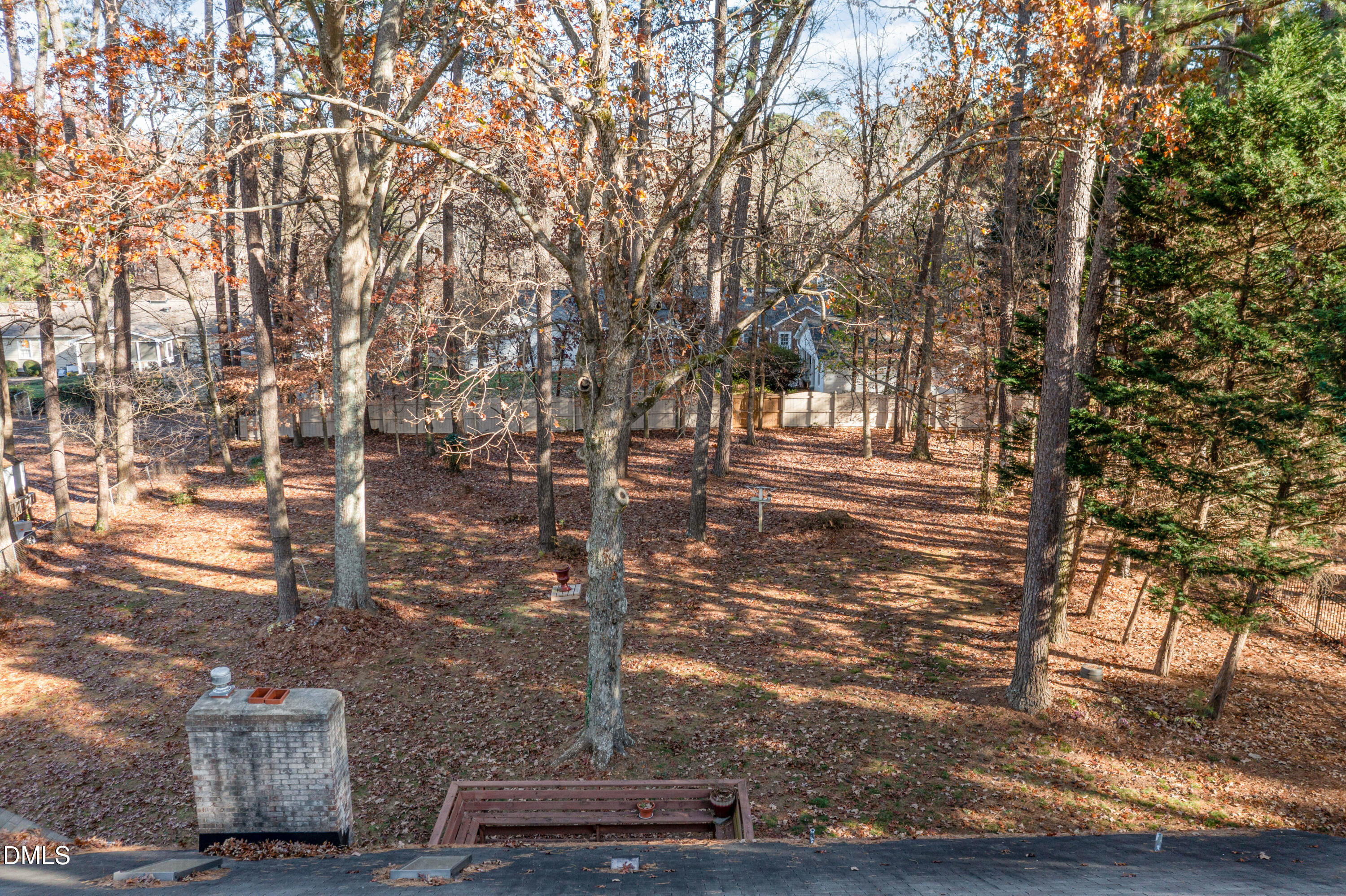 6800 Valley Drive Raleigh, NC 27612 - Photo 32 of 35 a view of yard