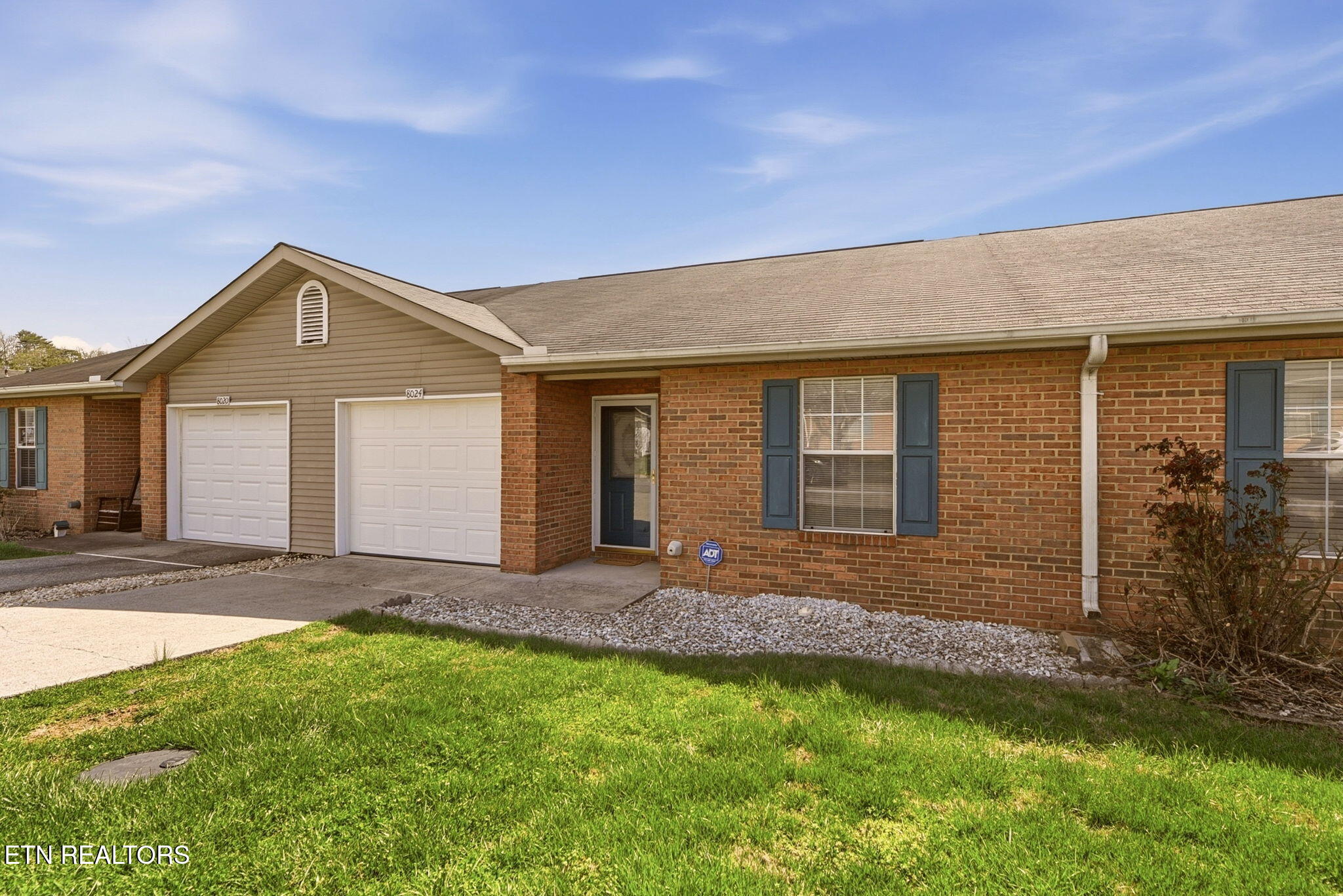 8024 Hansboro Way Powell, TN 37849 - Photo 2 of 21 2-web-or-mls-Hnsb8024 (53)