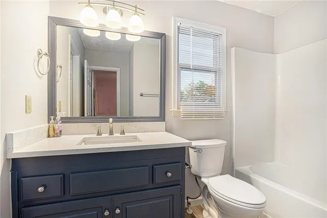 $450,000 | 3962 Brockett Walk, Tucker, GA 30084