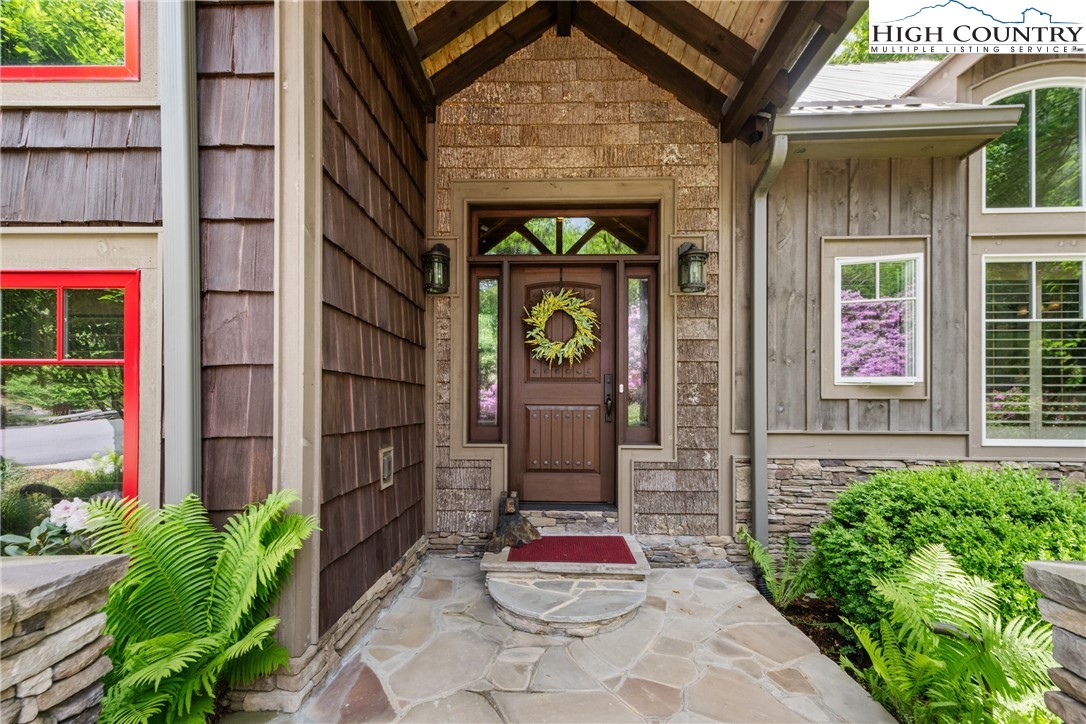 114 Preakness Boone, NC 28607 - Photo 4 of 49