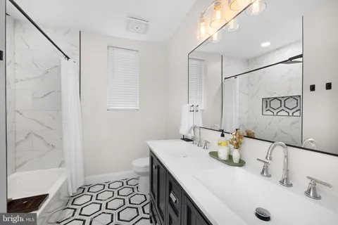 $969,900 | 2205 East Randolph Avenue, Alexandria, VA 22301