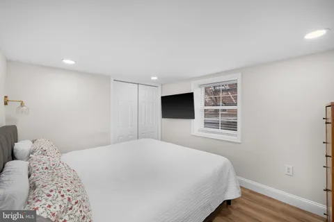 $969,900 | 2205 East Randolph Avenue, Alexandria, VA 22301