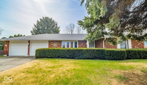 $174,900 | 1615 East 44th Street, Anderson, IN 46013