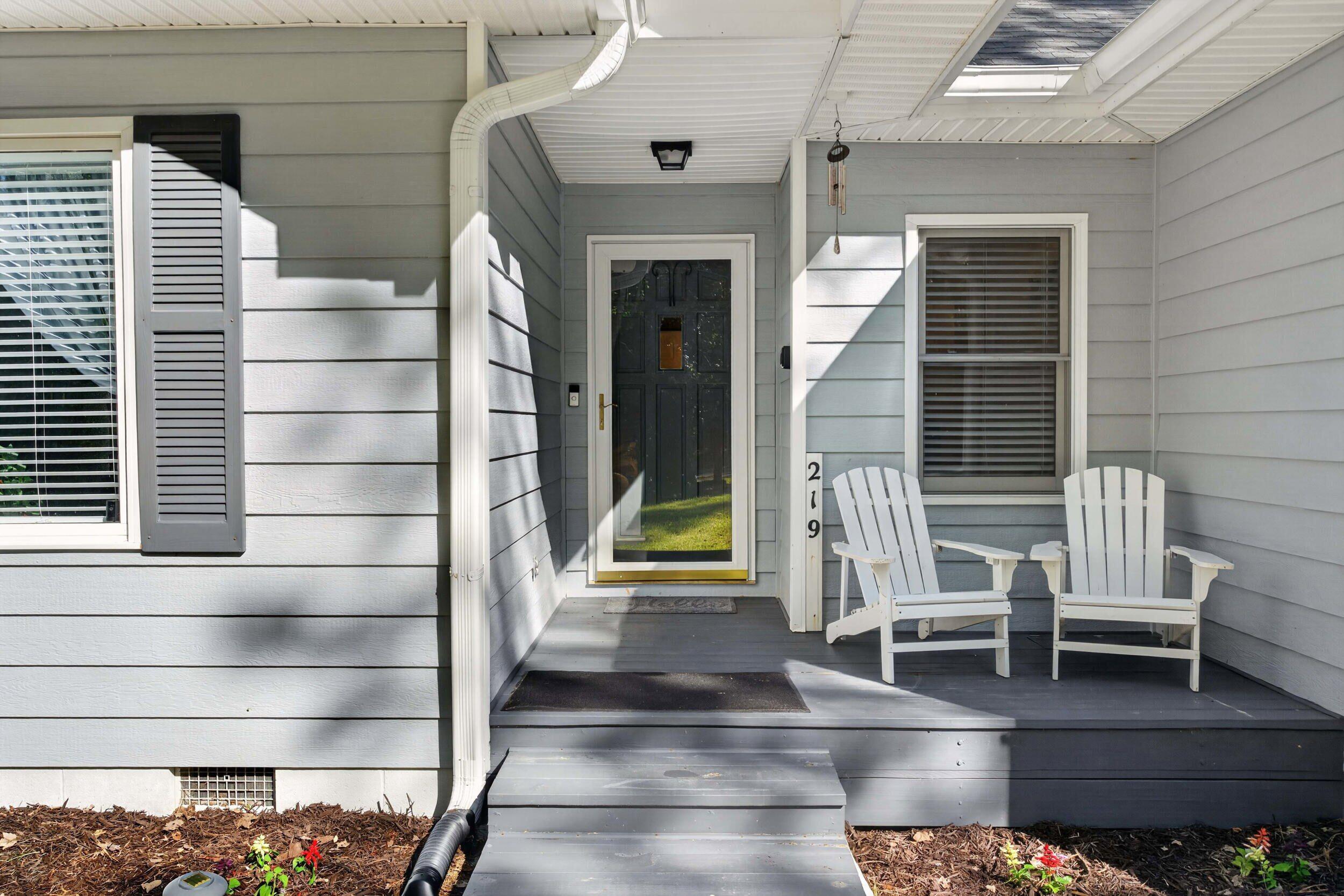 219 Windy Circle McCormick, SC 29835 - Photo 11 of 68 Front Entrance