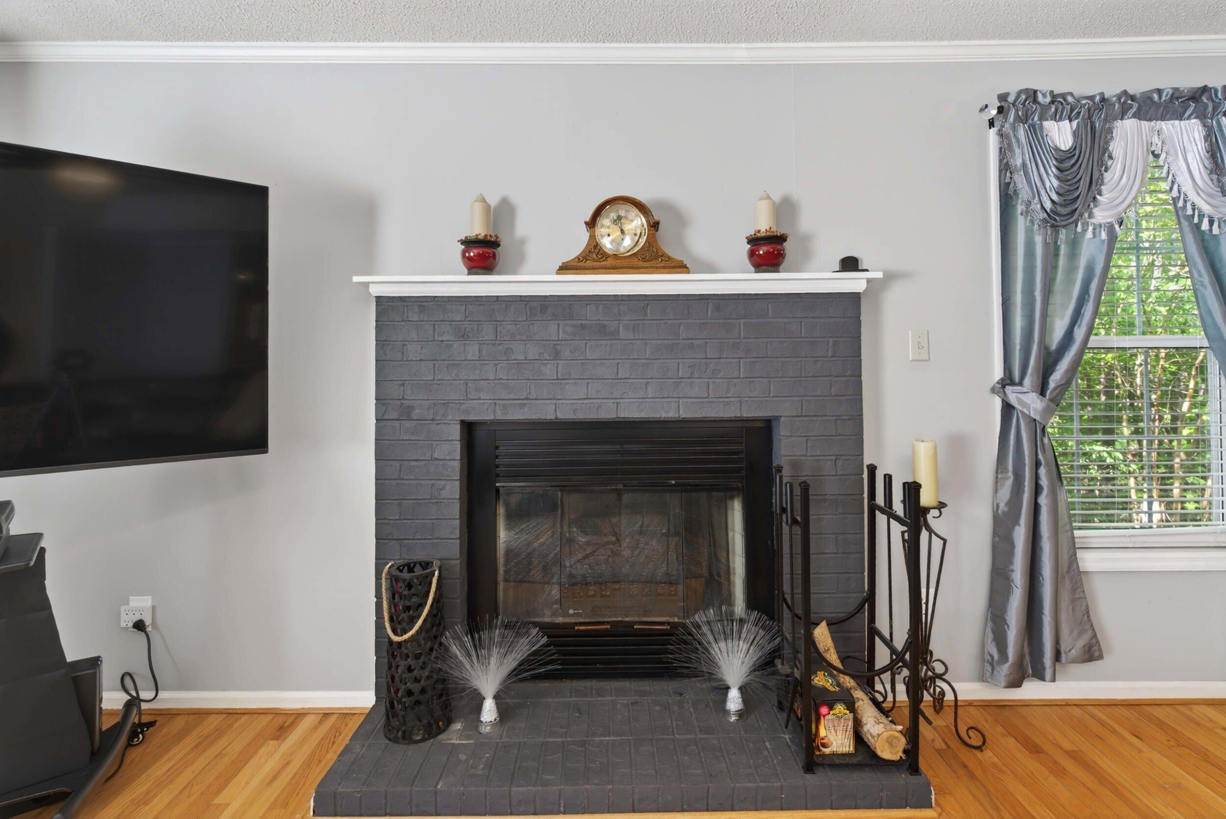 219 Windy Circle McCormick, SC 29835 - Photo 14 of 68 Fireplace