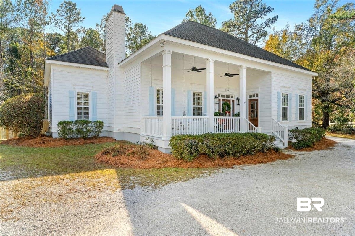 6002 Nelson Drive Fairhope, AL 36532 - Photo 2 of 37