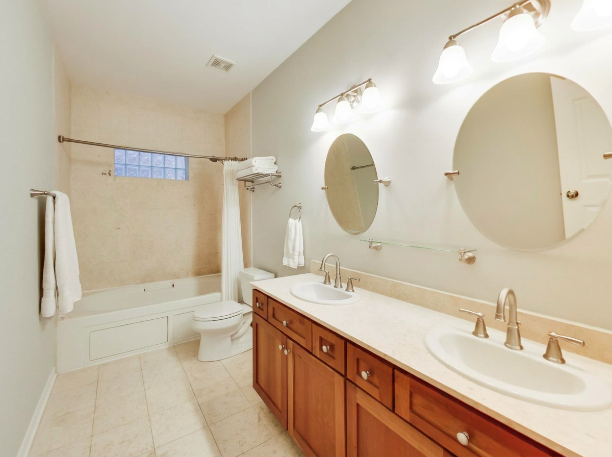 1355 West Fillmore Street, Unit B Chicago, IL 60607 - Photo 18 of 27