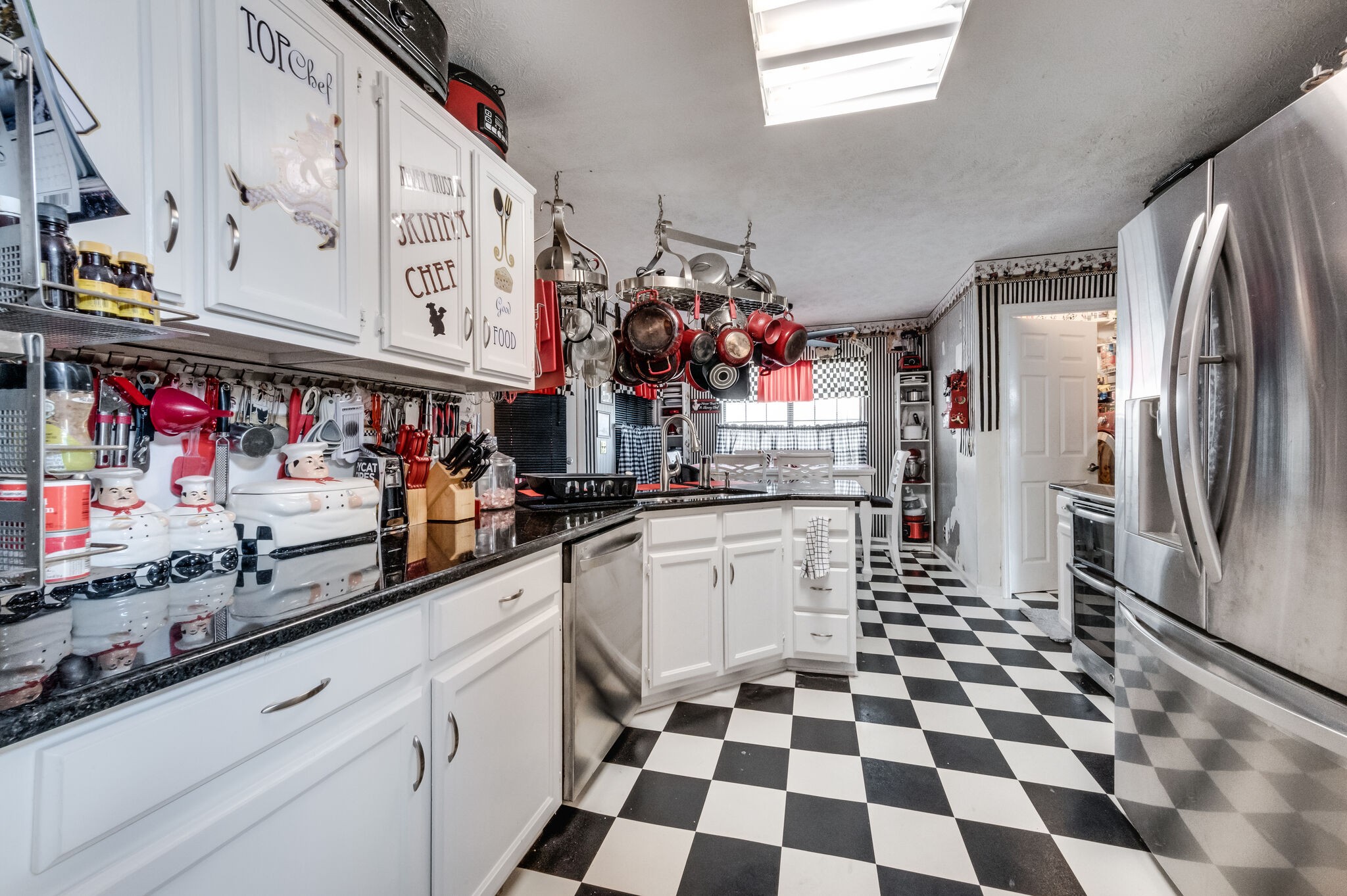 5512 Seesaw Road Nashville, TN 37211 - Photo 17 of 32 Beautiful Bradford Hills vaulted ceilings 3bedroom, 2/1bath home on cul-de-sac street. Convenient to restaurants, retail and shopping near Nolensville and Brentwood. Ready for your design finishes, make this home yours!