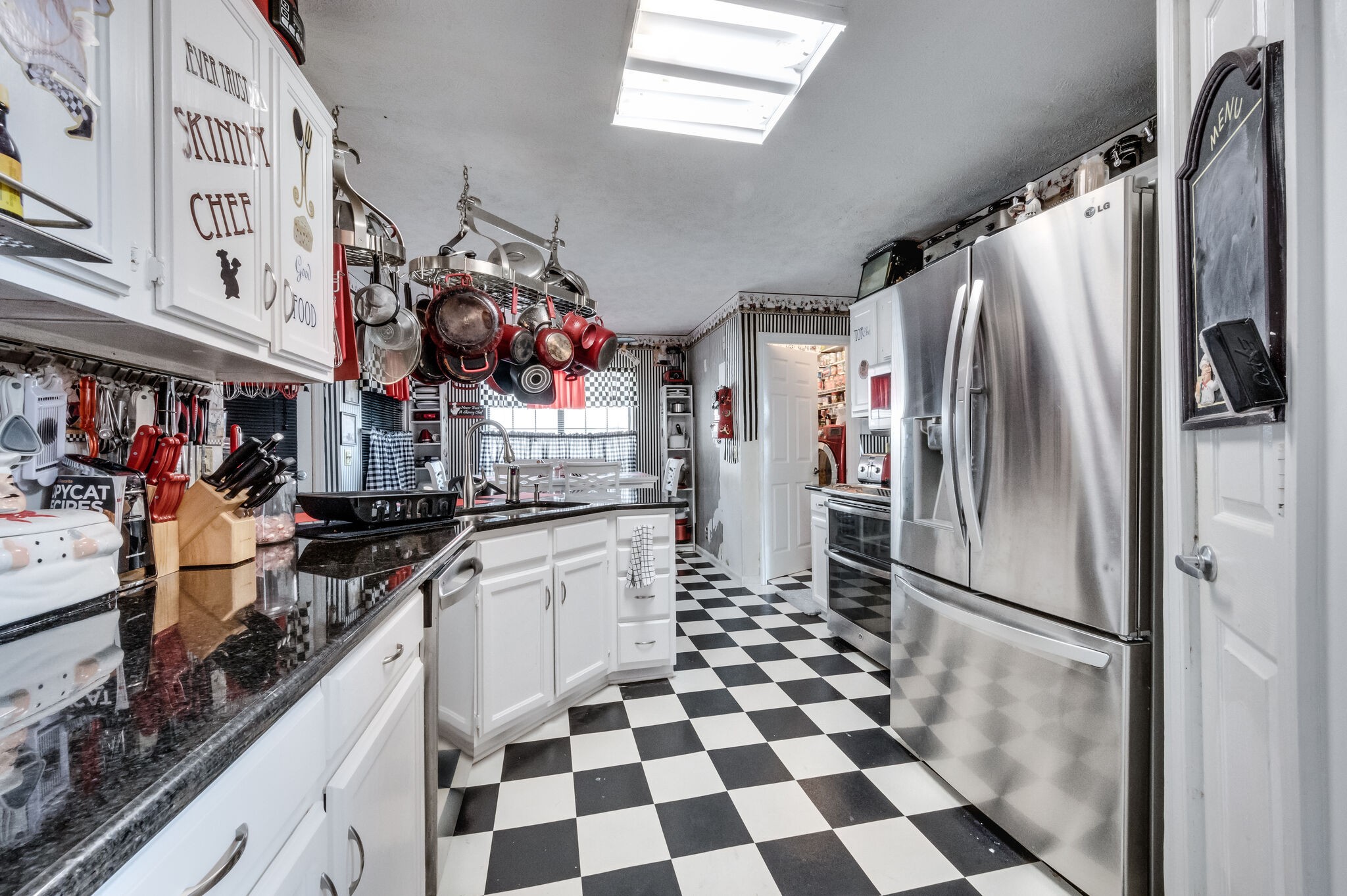 5512 Seesaw Road Nashville, TN 37211 - Photo 18 of 32 Beautiful Bradford Hills vaulted ceilings 3bedroom, 2/1bath home on cul-de-sac street. Convenient to restaurants, retail and shopping near Nolensville and Brentwood. Ready for your design finishes, make this home yours!