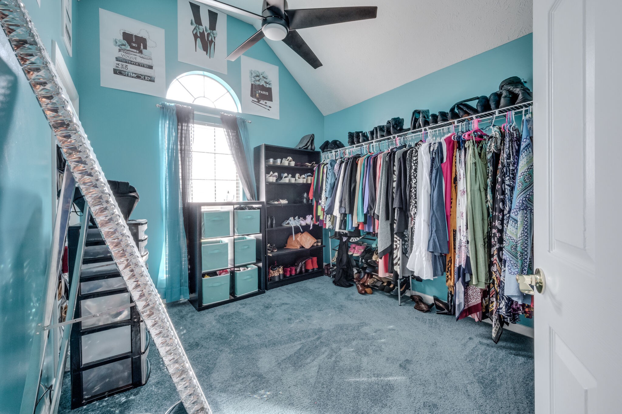 5512 Seesaw Road Nashville, TN 37211 - Photo 28 of 32 Beautiful Bradford Hills vaulted ceilings 3bedroom, 2/1bath home on cul-de-sac street. Convenient to restaurants, retail and shopping near Nolensville and Brentwood. Ready for your design finishes, make this home yours!