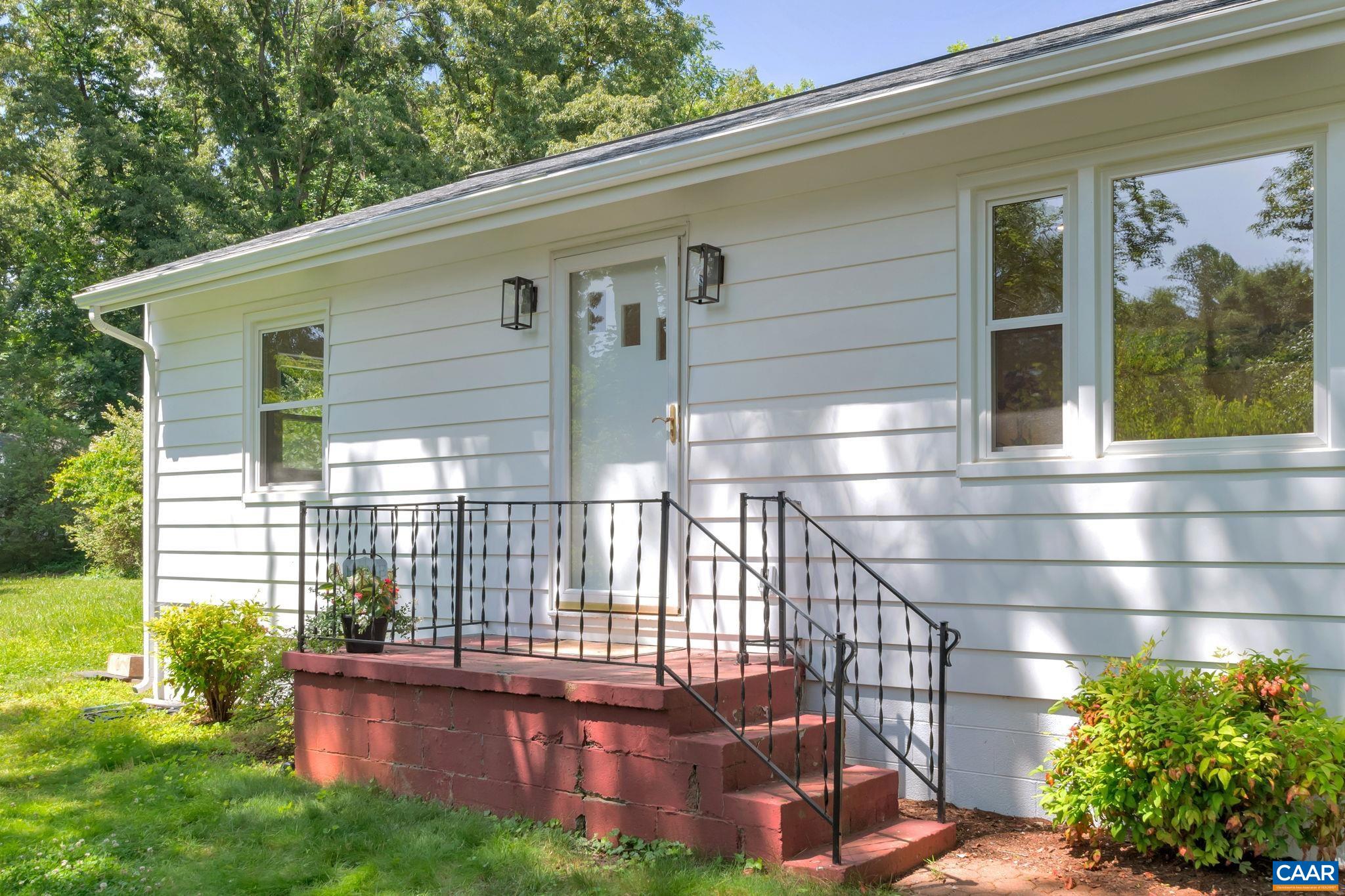 4362 Ivy Road Charlottesville, VA 22903 - Photo 30 of 73