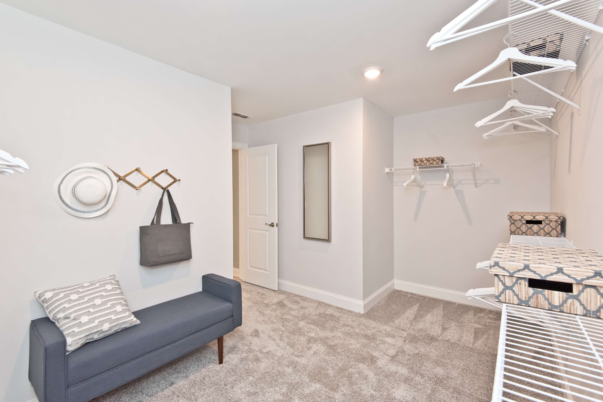 694 Castle Road Mount Juliet, TN 37122 - Photo 12 of 19 a living room with furniture and wooden floor