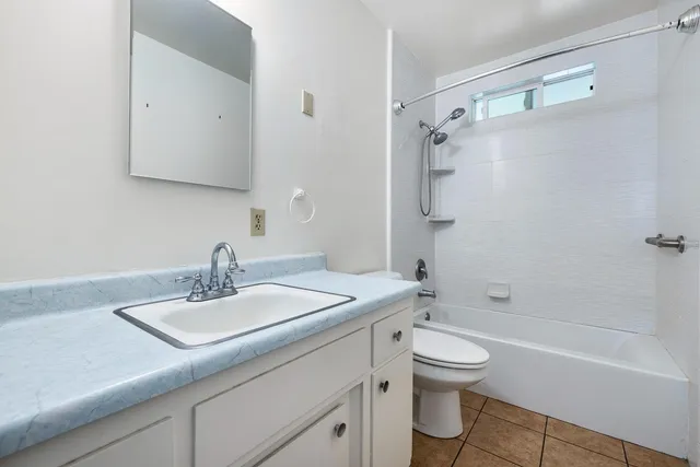 a view of a room with an empty space