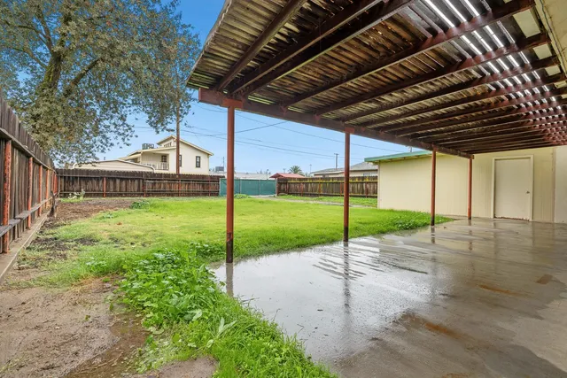 $293,350 | 21234 South Feland Avenue, Riverdale, CA 93656