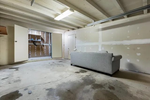 $293,350 | 21234 South Feland Avenue, Riverdale, CA 93656