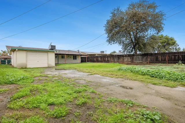 $293,350 | 21234 South Feland Avenue, Riverdale, CA 93656