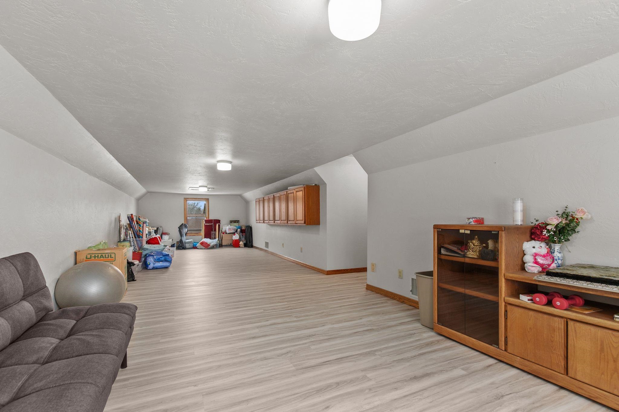 1960 Cliffview Court Oshkosh, WI 54901 - Photo 45 of 62