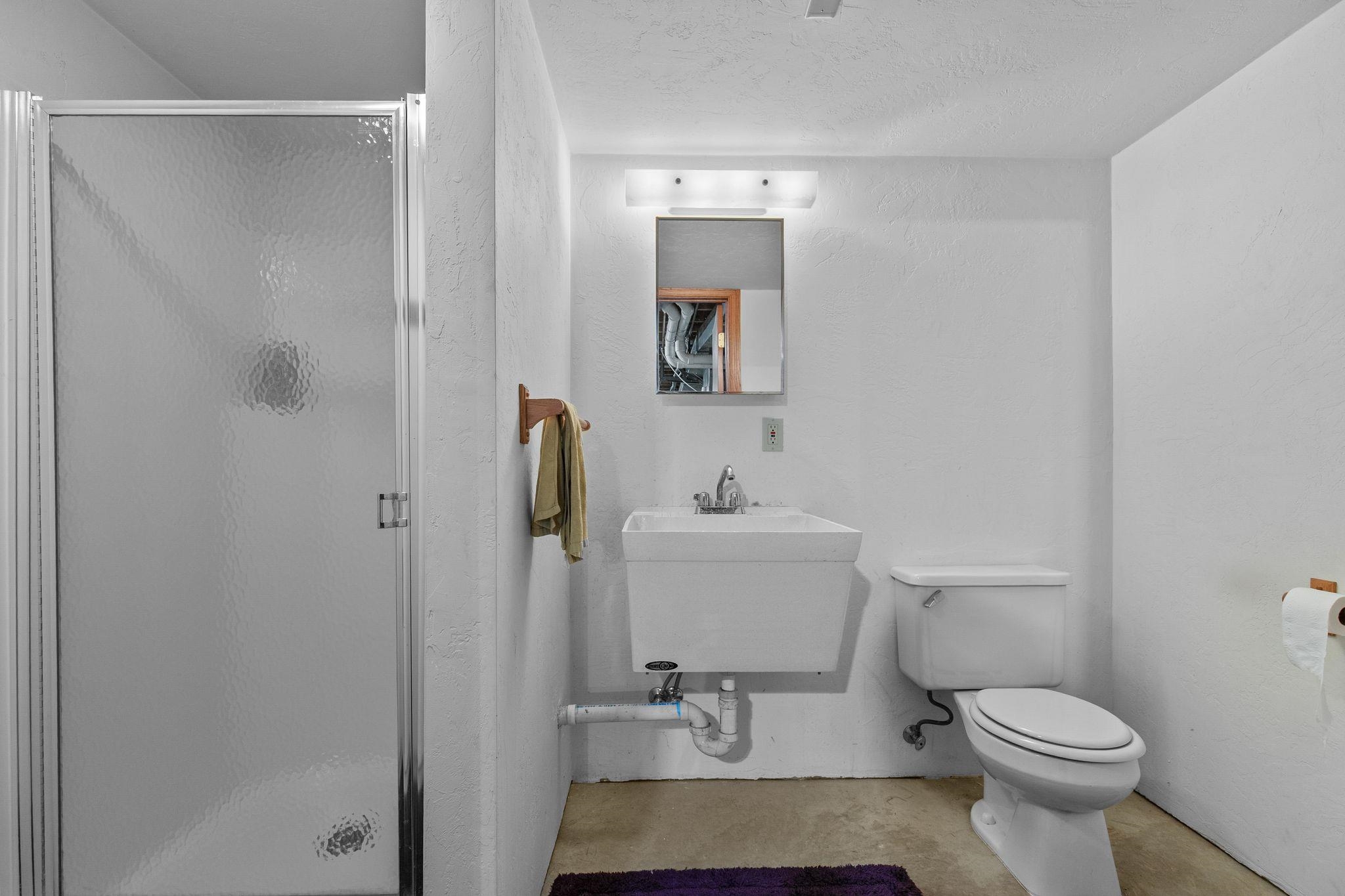 1960 Cliffview Court Oshkosh, WI 54901 - Photo 48 of 62