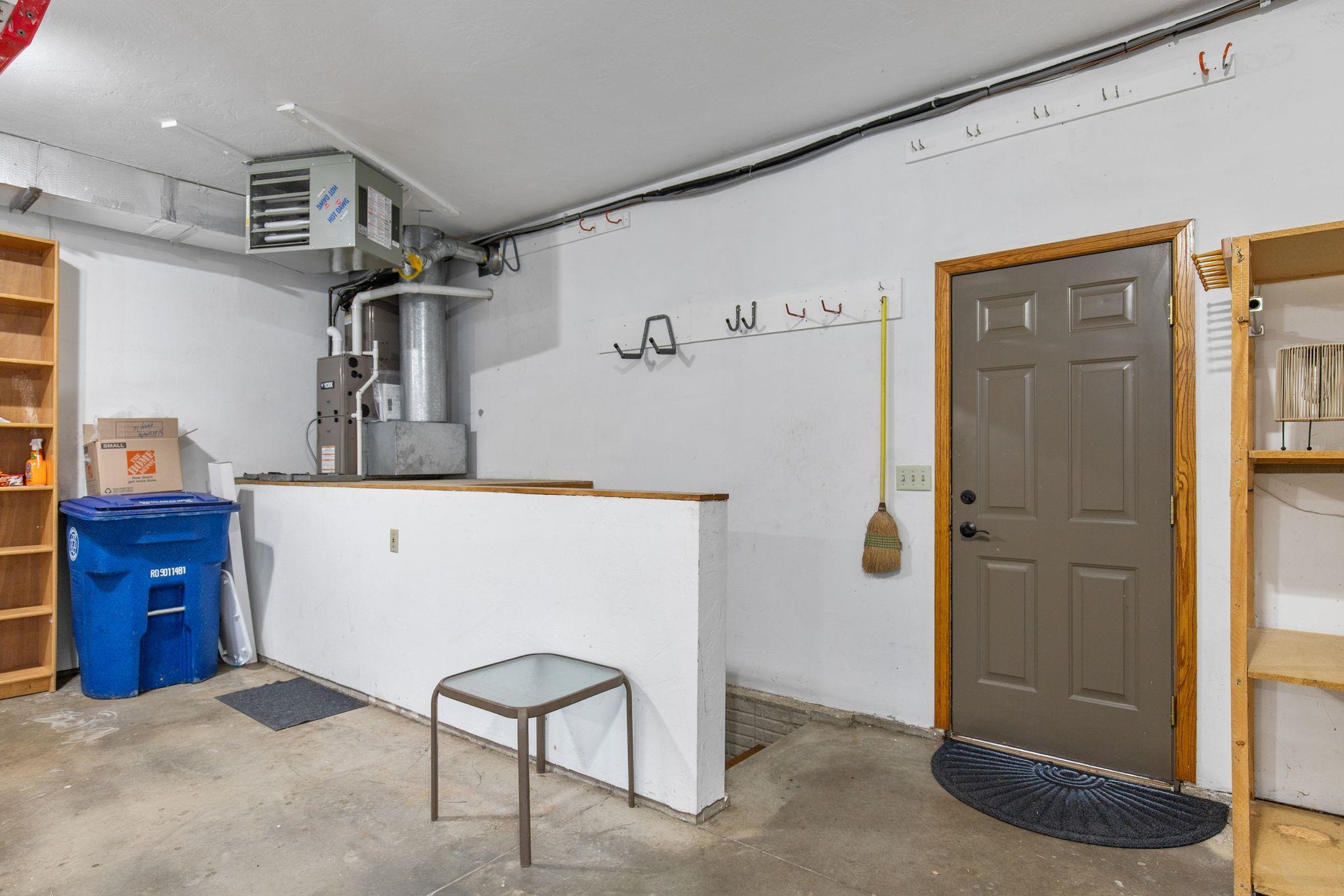 1960 Cliffview Court Oshkosh, WI 54901 - Photo 49 of 62