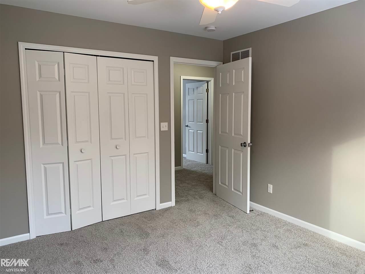 9589 Nook Road Algonac, MI 48001 - Photo 21 of 31 50034015-20.JPG