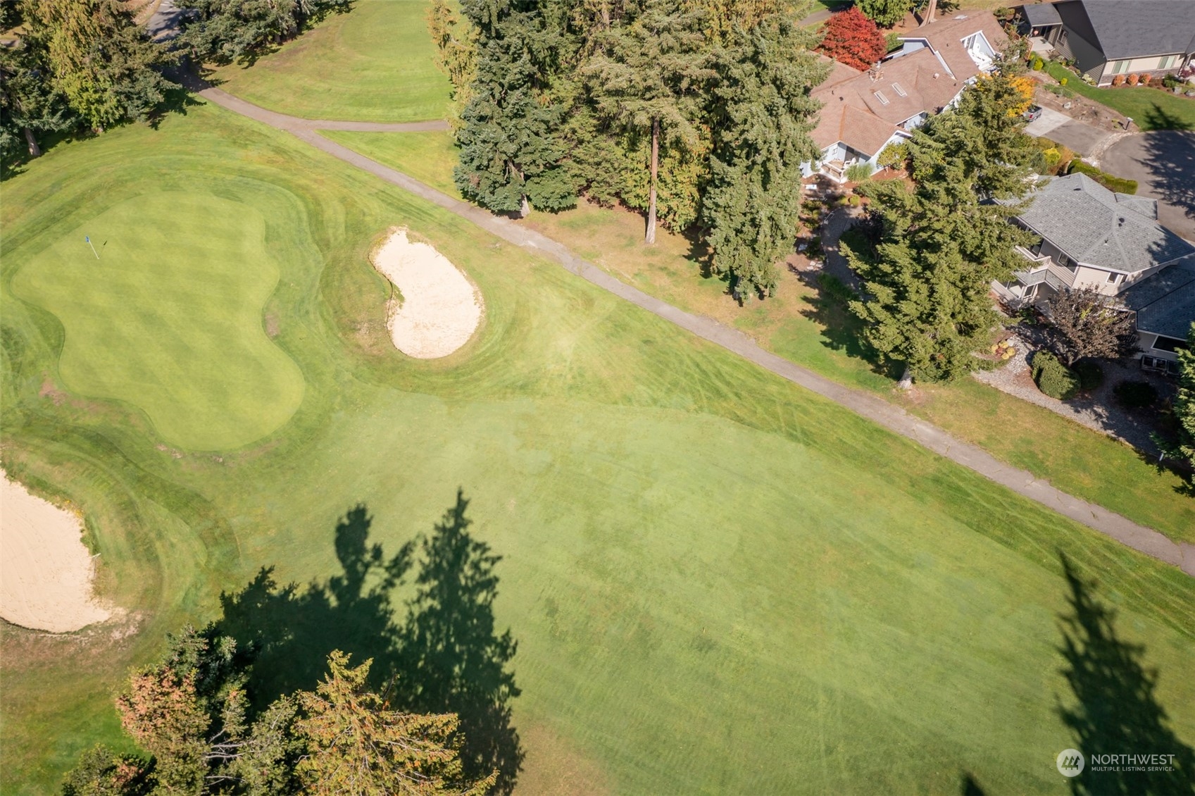 117 Williams Place Sequim, WA 98382 - Photo 38 of 40 a bathroom with a shower