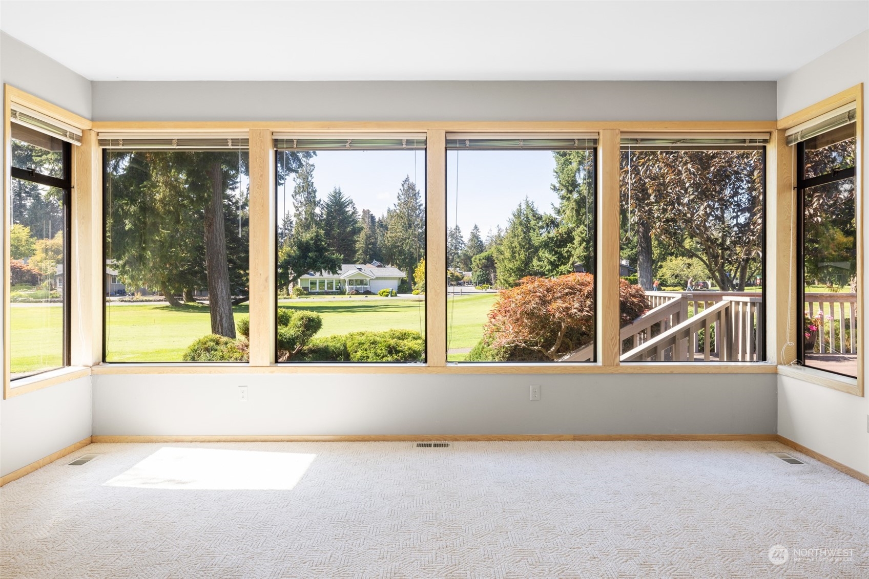 117 Williams Place Sequim, WA 98382 - Photo 4 of 40