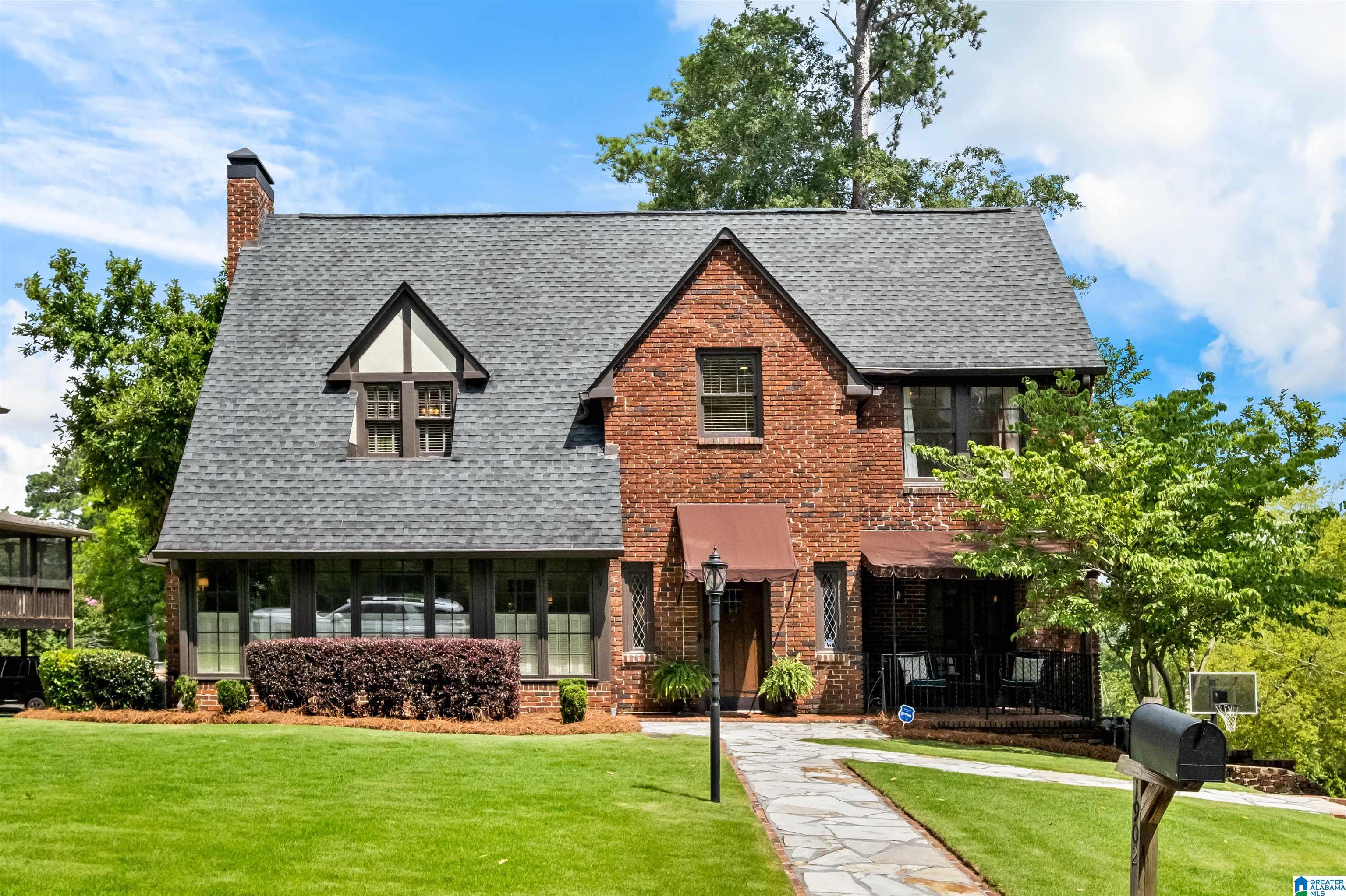 1902 Wellington Road Birmingham, AL 35209 - Photo 1 of 56