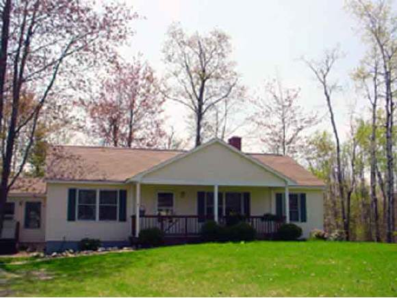 8 Bassett Road Wolfeboro, NH 03894 - Photo 1 of 5 Gallery Image 1