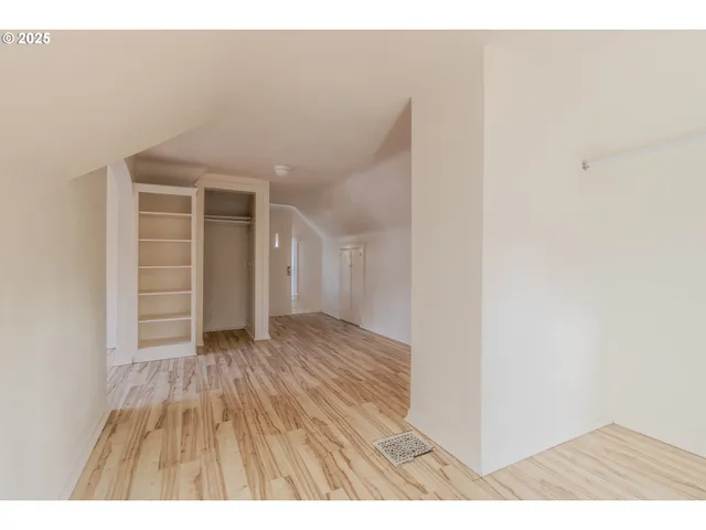 $315,000 | 1110 Cross Street Southeast, Salem, OR 97302