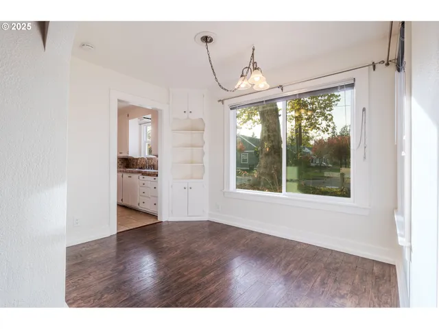 $315,000 | 1110 Cross Street Southeast, Salem, OR 97302