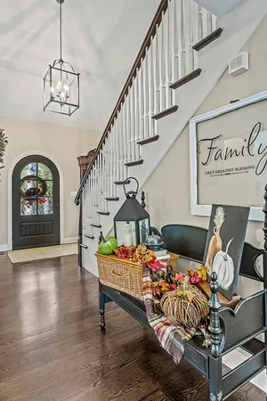 $1,495,000 | 11901 South 92nd Avenue, Palos Park, IL 60464