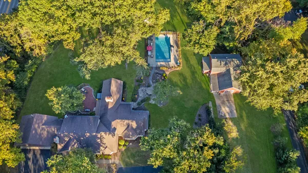 $1,495,000 | 11901 South 92nd Avenue, Palos Park, IL 60464